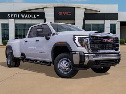 New 2026 GMC Sierra 3500 Pro w/ 1SA Pro Safety Plus Package