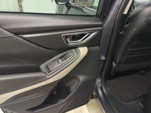 Used 2023 Subaru Forester Limited image 11