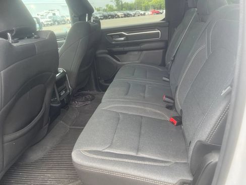 Used 2022 RAM 1500 Big Horn AWD/4WD image 9