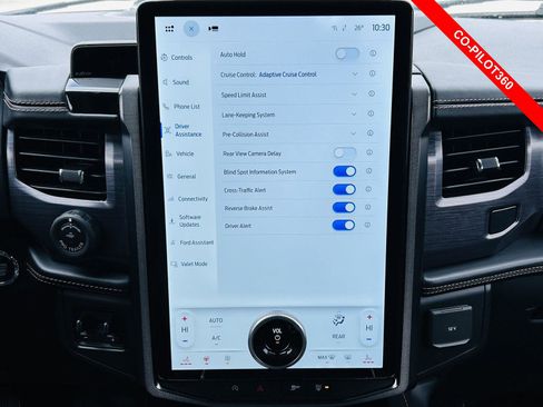 Used 2022 Ford Expedition Max Platinum image 11