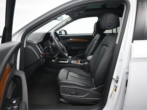 Used 2023 Audi Q5 2.0T Premium Plus AWD/4WD image 21