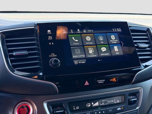 Used 2025 Honda Passport EX-L image 14