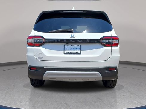 Certified 2025 Honda Pilot EX-L image 6