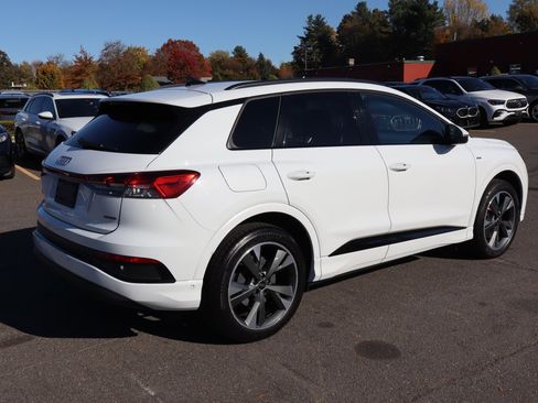 Used 2024 Audi Q4 e-tron Premium Plus w/ Premium Plus image 5