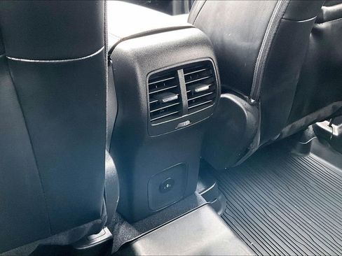 Certified 2023 Ford Escape ST-Line w/ Tech Pack #1 image 33