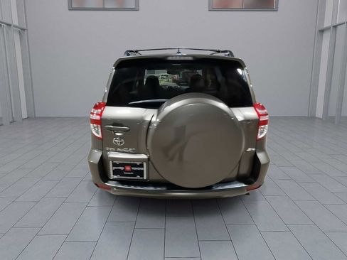Used 2009 Toyota RAV4 Limited image 7