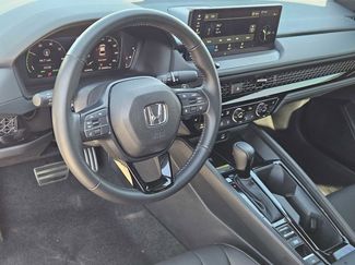 Used 2025 Honda Accord Sport video 2
