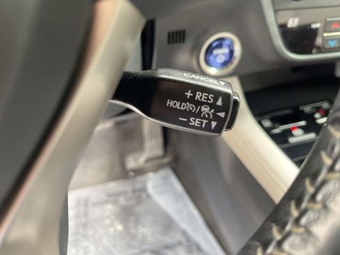 Used 2020 Lexus RX 450h AWD w/ Premium Package image 20