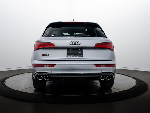 Certified 2023 Audi SQ5 Premium Plus w/ Premium Plus Package AWD/4WD image 21