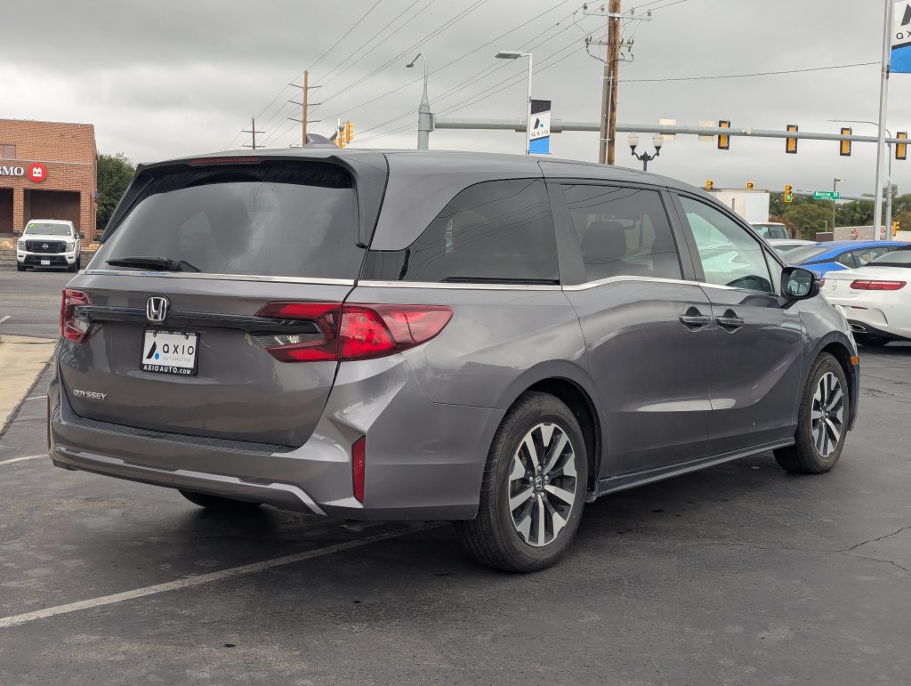 Used 2025 Honda Odyssey EX-L image 4