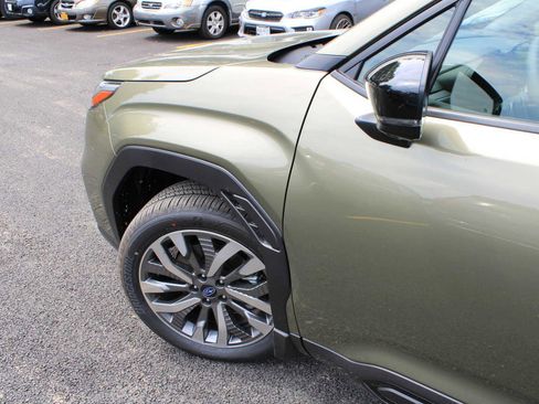 New 2025 Subaru Forester Touring image 6