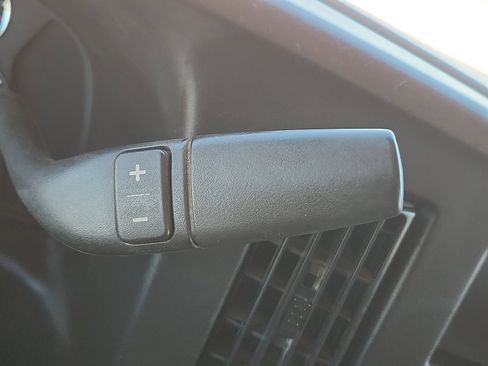 Used 2016 Chevrolet Express 2500 image 16