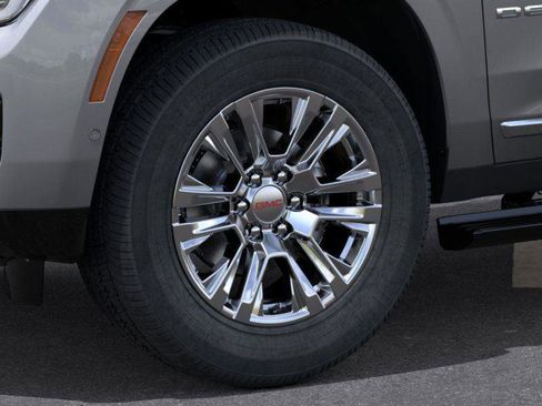 New 2026 GMC Yukon XL Denali w/ Sun & Power Step Package image 9