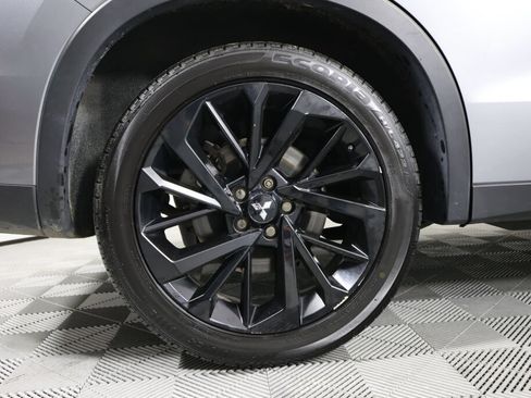 Used 2022 Mitsubishi Outlander SE AWD/4WD image 7