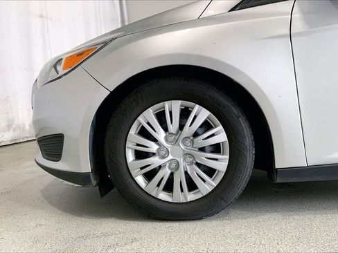 Used 2016 Ford Focus S FWD image 6