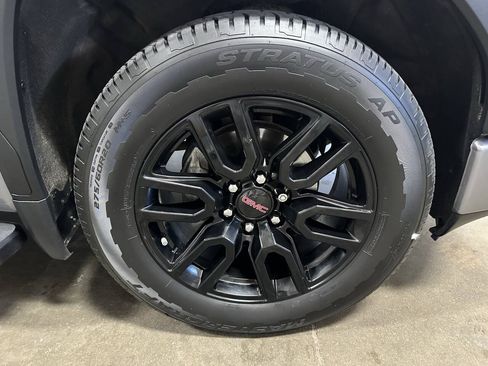 Used 2021 GMC Sierra 1500 Elevation w/ Preferred Package AWD/4WD image 23