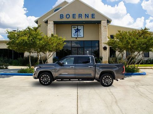 Used 2024 Toyota Tundra Limited image 2