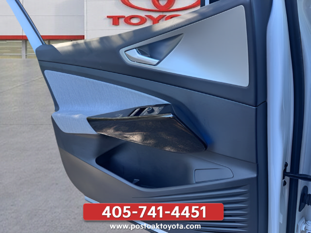 Used 2024 Volkswagen ID.4 2WD image 15