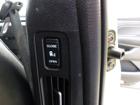 Used 2025 Honda Odyssey EX-L image 52