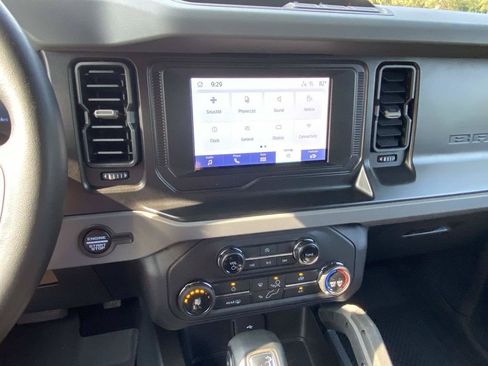 Used 2023 Ford Bronco Big Bend AWD/4WD image 23