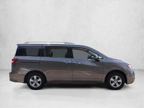 Used 2016 Nissan Quest SV FWD image 4