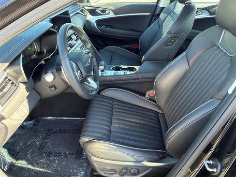 Used 2026 Genesis G70 2.5T Prestige image 9