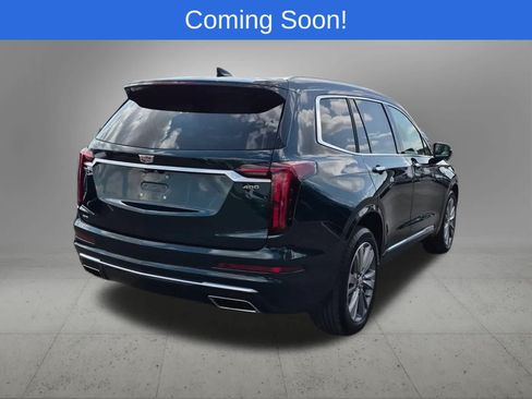 Used 2025 Cadillac XT6 Premium Luxury AWD/4WD image 6