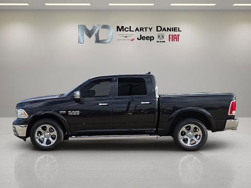Used 2017 RAM 1500 Laramie w/ Convenience Group image 3