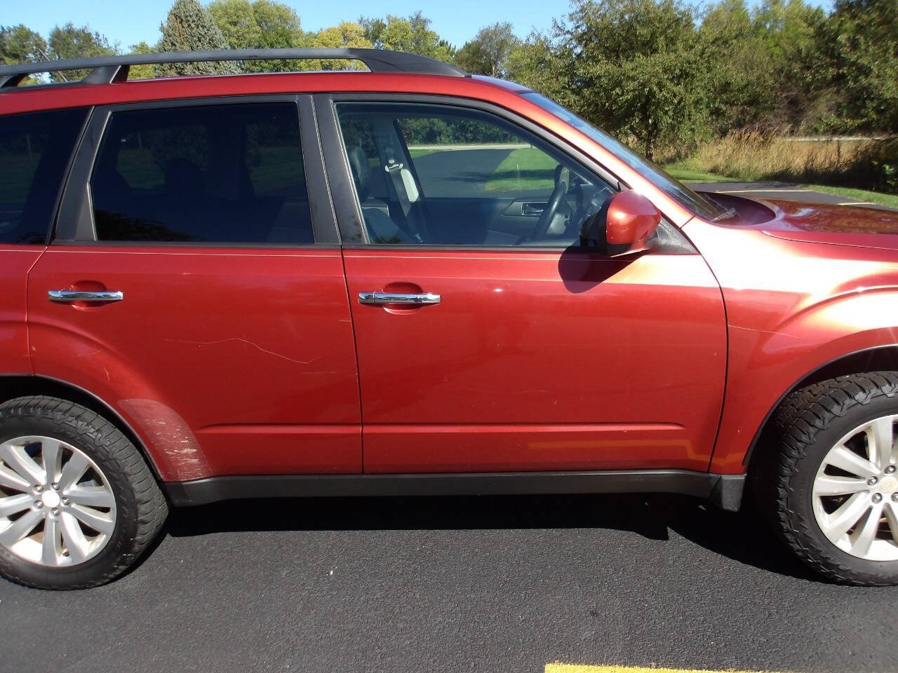 Used 2011 Subaru Forester 2.5X Limited AWD/4WD image 33