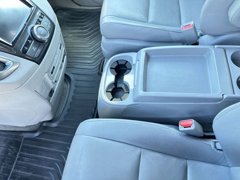 Used 2014 Honda Odyssey Touring image 19