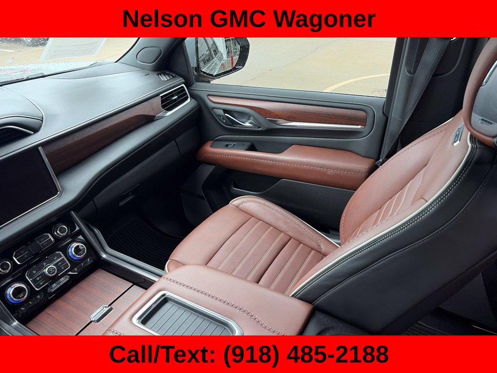Used 2023 GMC Yukon Denali Ultimate AWD/4WD image 26