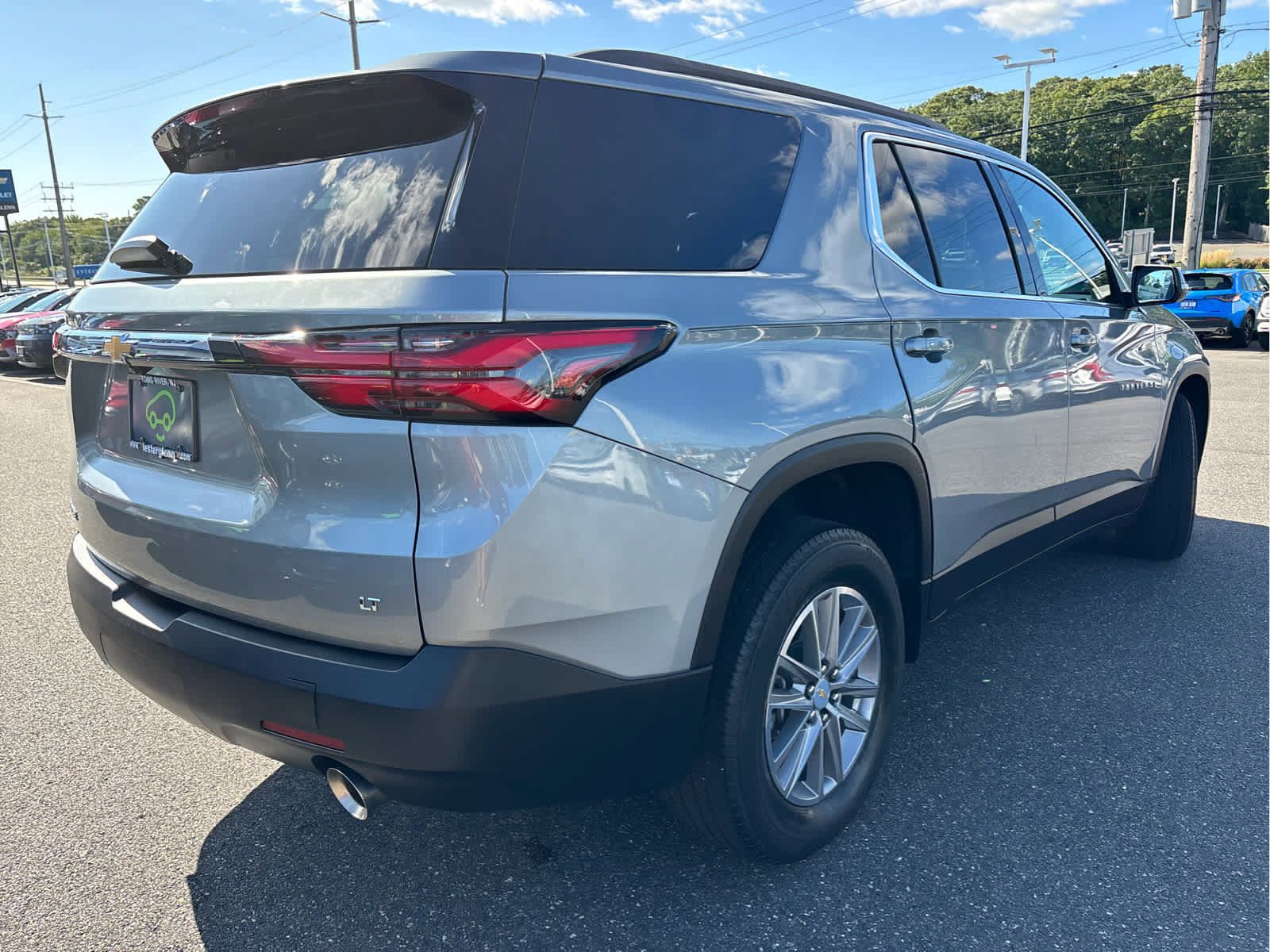 Certified 2023 Chevrolet Traverse LT FWD image 33