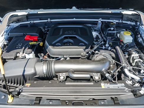 New 2026 Jeep Wrangler Unlimited Sport AWD/4WD image 12