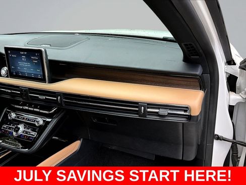 Used 2020 Lincoln Corsair Reserve w/ Equipment Group 201A FWD image 33