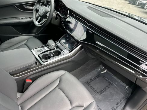 Used 2025 Audi Q7 3.0T Premium Plus w/ Premium Plus Package AWD/4WD image 17