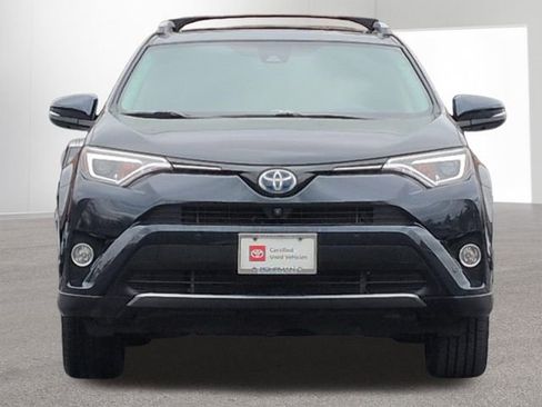 Certified 2017 Toyota RAV4 Limited image 2