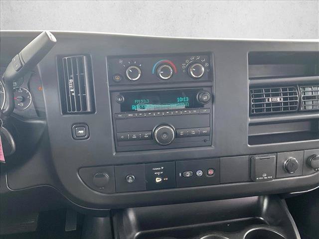 Used 2018 Chevrolet Express 3500 LT w/ LT Preferred Equipment Group RWD image 8