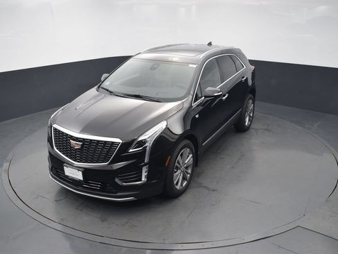New 2026 Cadillac XT5 Premium Luxury w/ Driver Assist Package AWD/4WD image 39