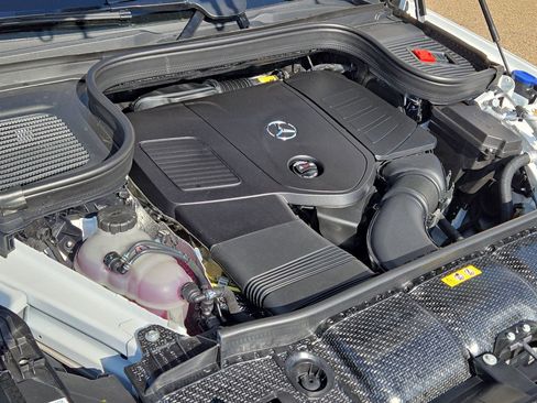 New 2026 Mercedes-Benz GLE 350 4MATIC image 10