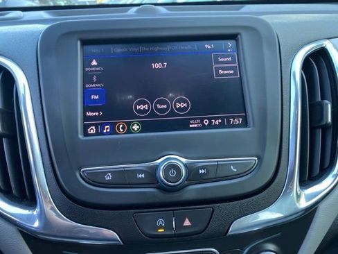 Used 2024 Chevrolet Equinox LS FWD image 12