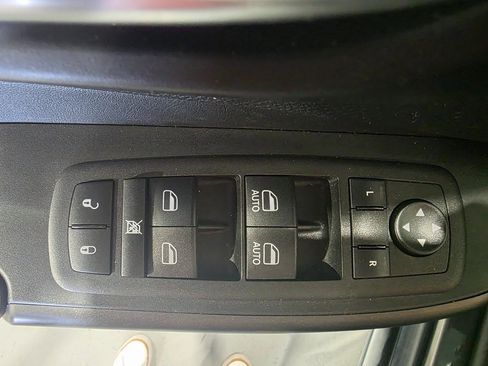 Used 2022 Jeep Cherokee Trailhawk w/ Trailer Tow Group image 19