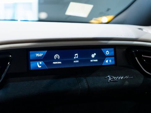 Used 2021 Ferrari Roma image 33