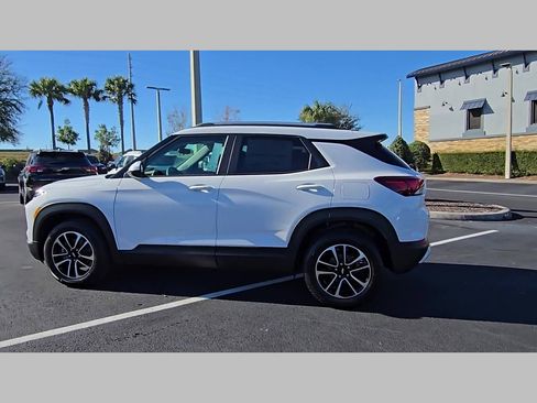 New 2026 Chevrolet TrailBlazer LT image 17