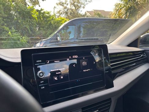 Used 2025 Volkswagen Jetta S image 21