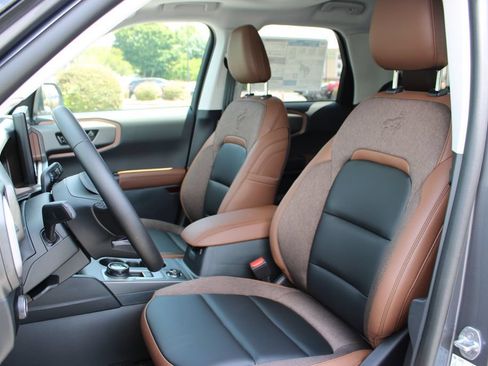 New 2026 Ford Bronco Sport Outer Banks w/ Outer Banks Tech Package+ AWD/4WD image 5