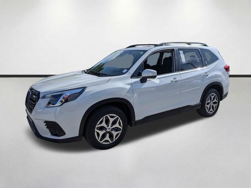 Used 2022 Subaru Forester Premium w/ Popular Package #1 AWD/4WD image 8