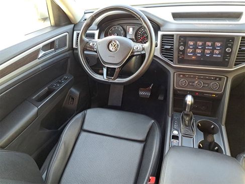 Used 2018 Volkswagen Atlas SE image 10