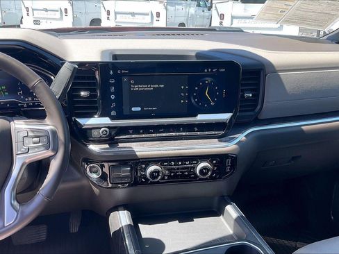 Used 2025 Chevrolet Silverado 3500 LTZ w/ LTZ Plus Package AWD/4WD image 6