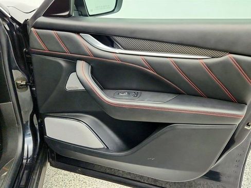 Used 2019 Maserati Levante GTS image 26