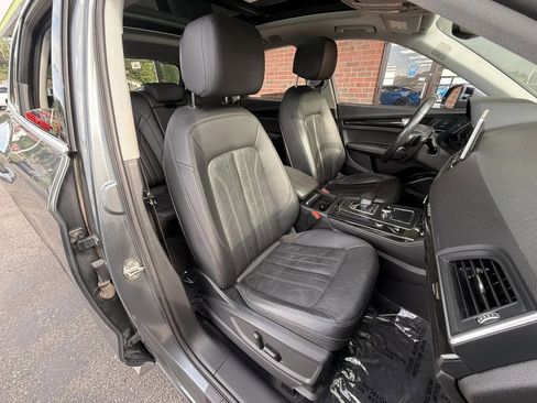 Used 2020 Audi Q5 2.0T Premium Plus AWD/4WD image 8